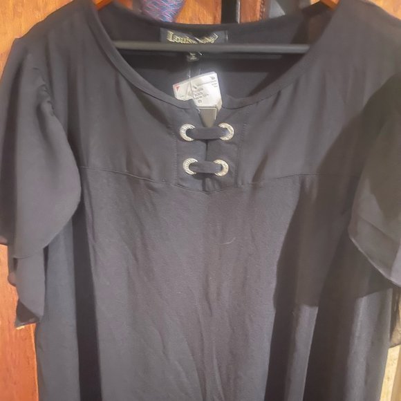 Plus size top - Picture 1 of 1